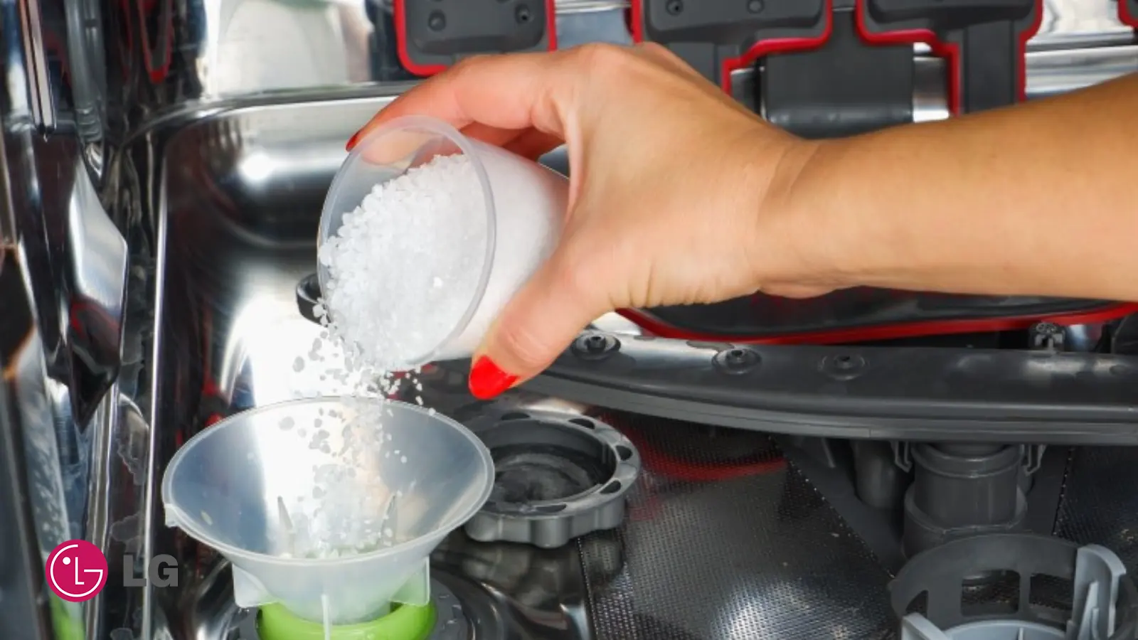 مزایای استفاده از نمک در ماشین ظرفشویی ال جی